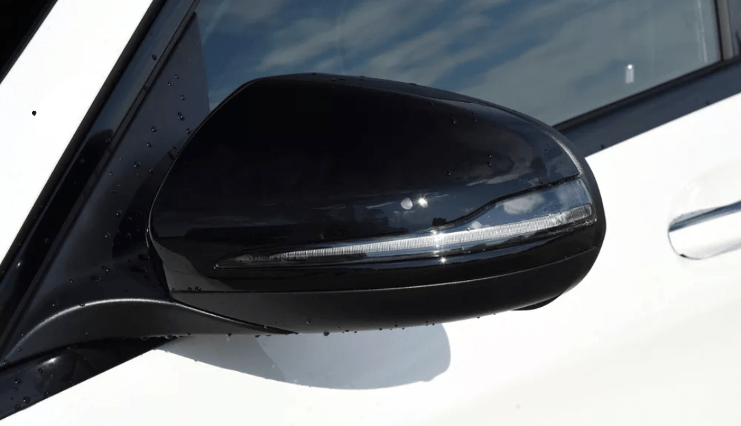 Coques rétroviseurs en carbone - Tesla Model 3