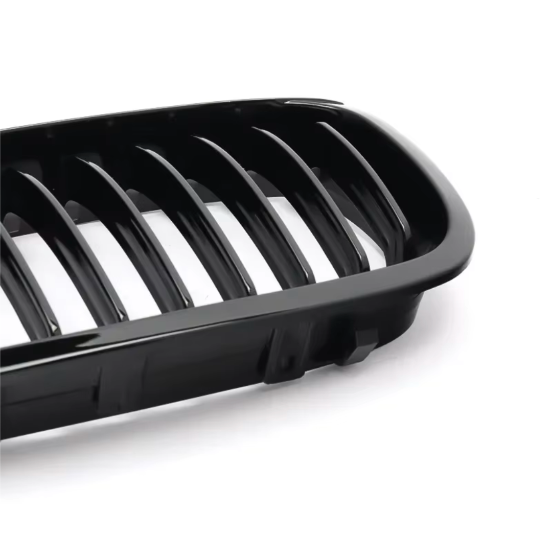 BMW Série 3 E46 - Grilles de calandre noires type M3 (1998 - 2005)